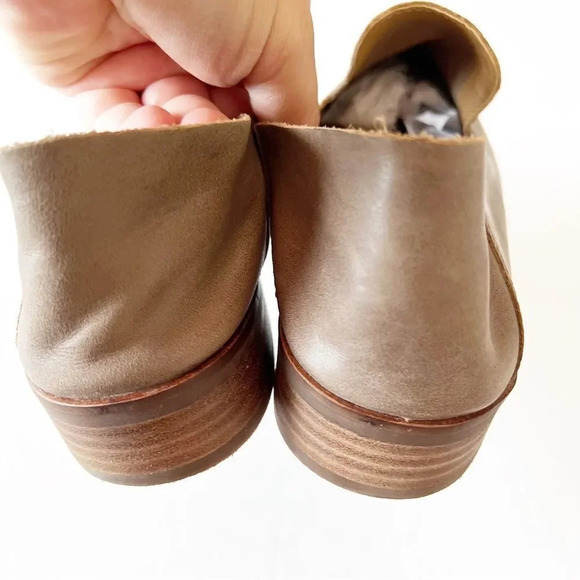 Lucky Brand Cahill Loafer Taupe Soft‎ Leather Shoes Women’s Size 10M Fall Vibes - Picture 8 of 14